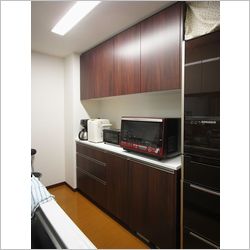 マンション食器棚
